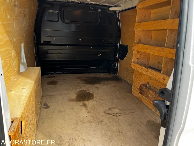 Gesloten bestelwagen citroen jumpy 2017 1.6hdi 341000km