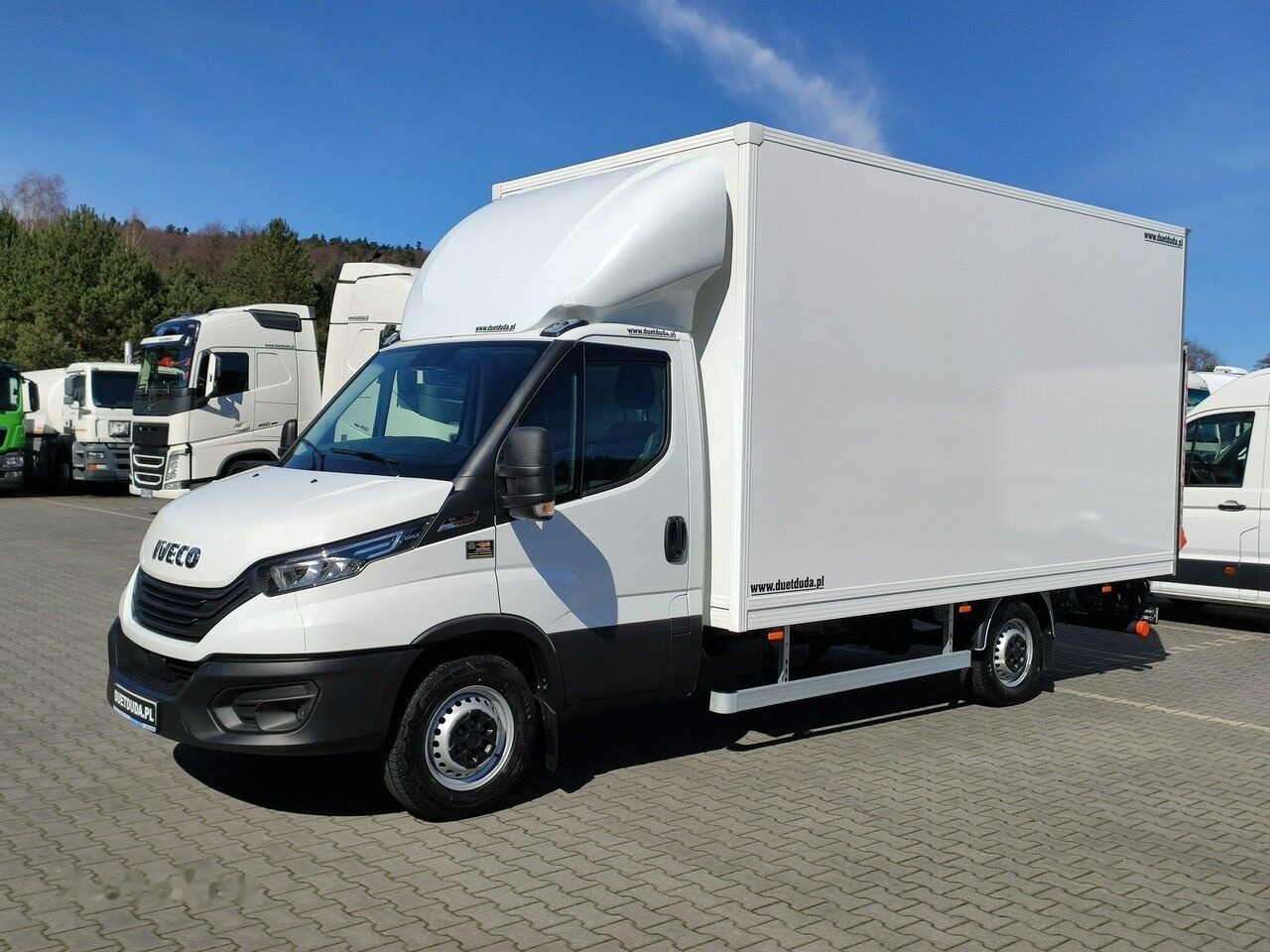 Leasing IVECO Daily 35S18 IVECO Daily 35S18: afbeelding 4