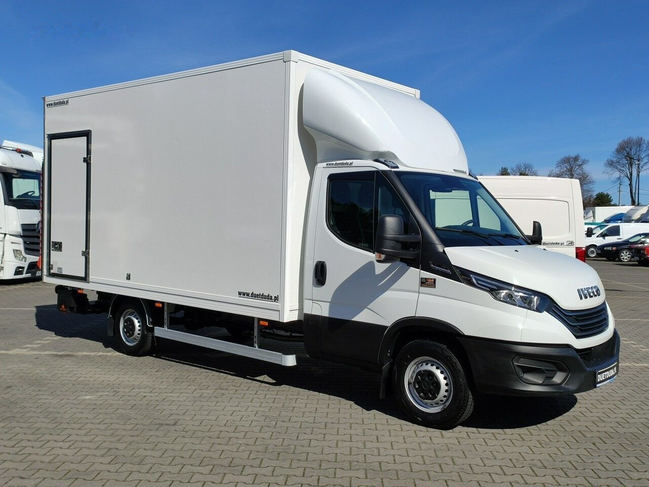 Leasing IVECO Daily 35S18 IVECO Daily 35S18: afbeelding 3