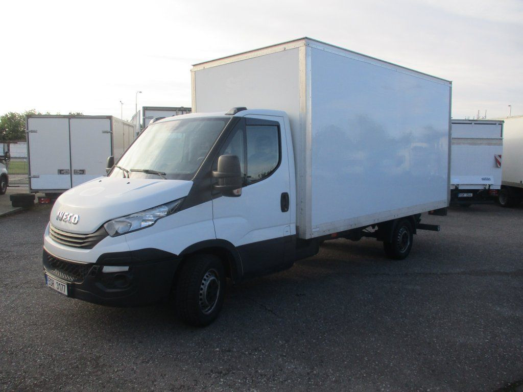 Leasing Iveco Daily 35S16 mit LBW  Iveco Daily 35S16 mit LBW: afbeelding 1