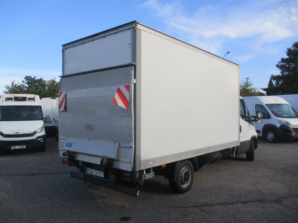 Leasing Iveco Daily 35S16 mit LBW  Iveco Daily 35S16 mit LBW: afbeelding 4