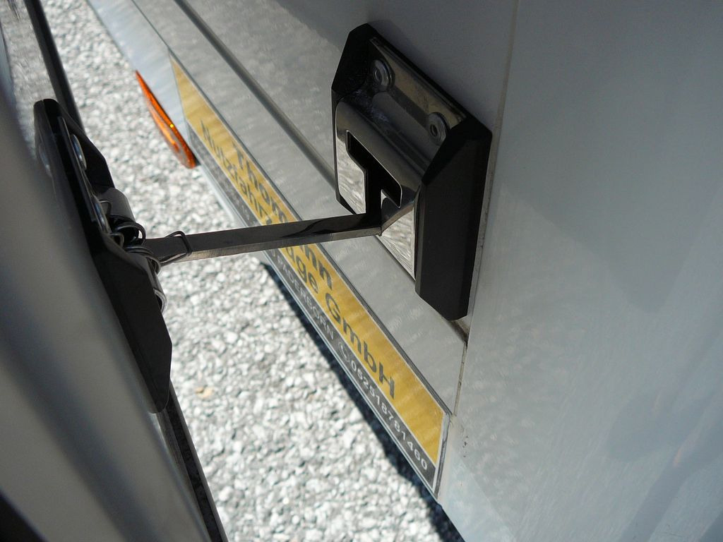 Nieuw Bestelwagen gesloten laadbak Iveco Daily 35S18 Koffer Ladebordwand: afbeelding 16