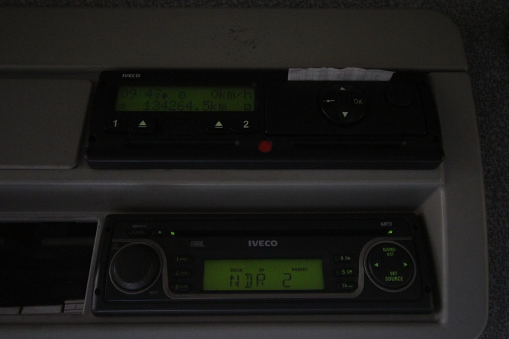 Bestelwagen gesloten laadbak Iveco M752/Automatik/Koffer/ 1. Hand: afbeelding 10
