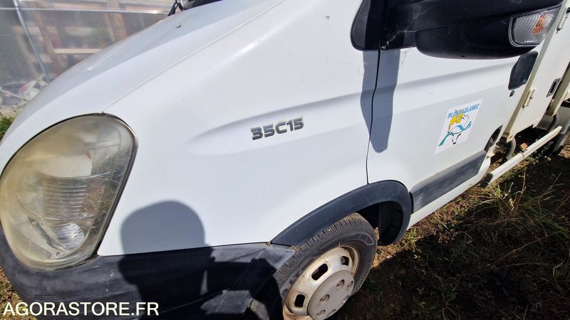 Kipper bestelwagen Benne IVECO