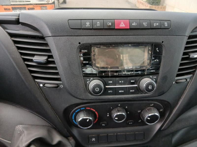 Kipper bestelwagen Iveco 35.140