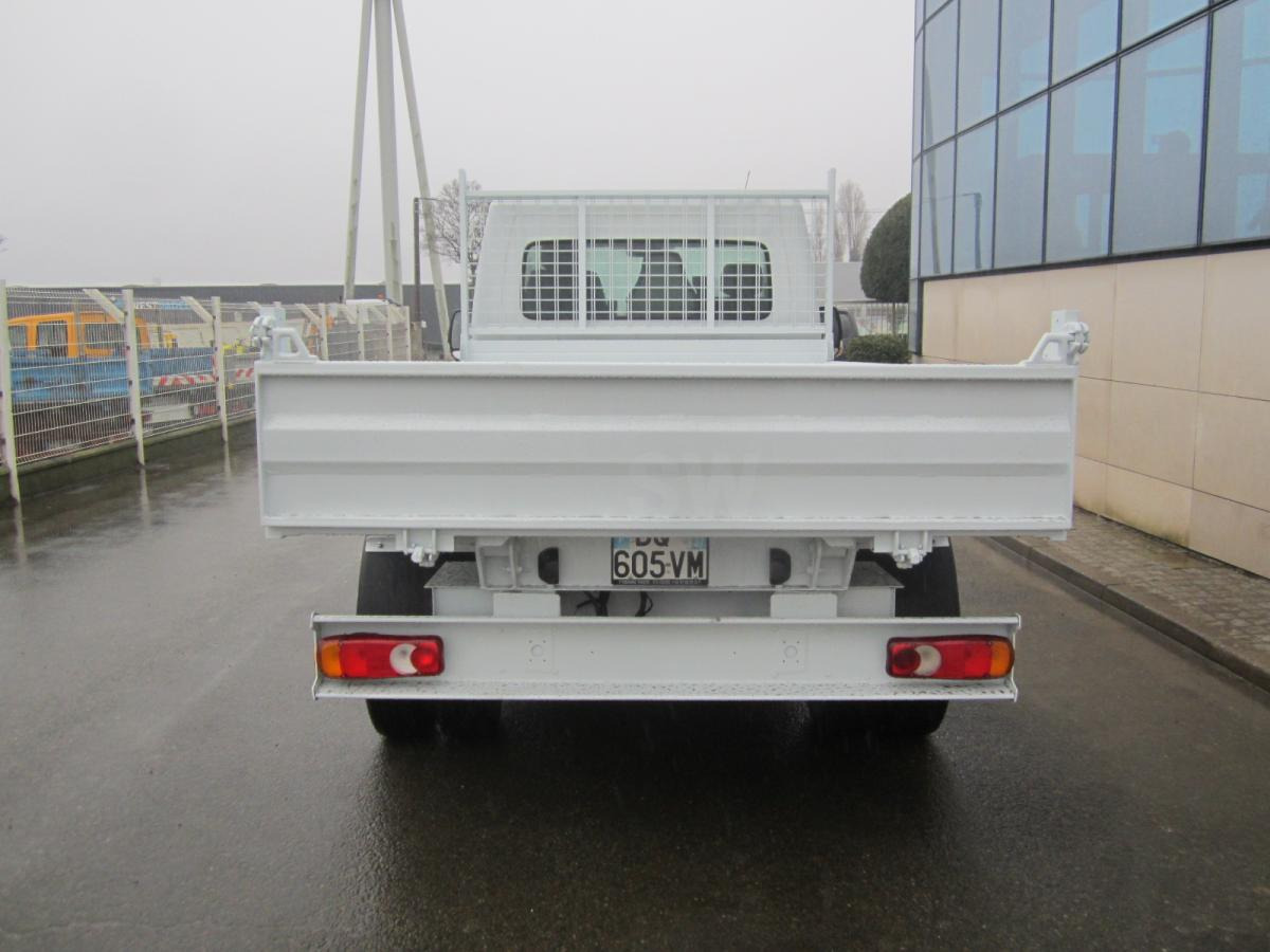 Kipper bestelwagen Renault Master 2.3 DCI 150