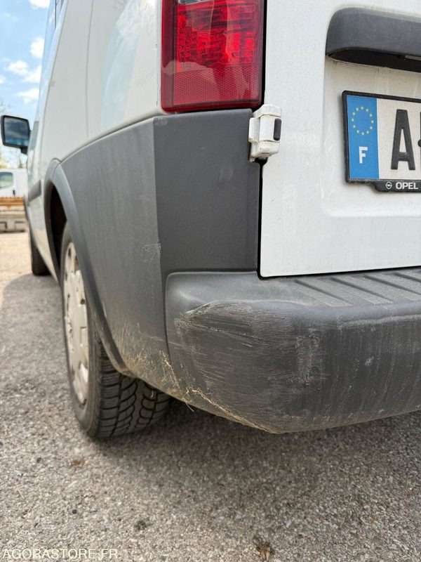 Kleine bestelwagen AD377FT- Fourgonnette OPEL COMBO GNV