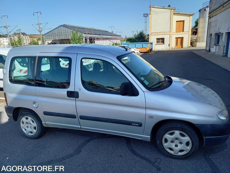 Kleine bestelwagen CITROEN BERLINGO