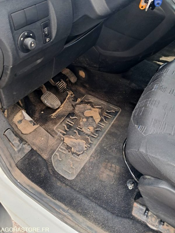 Kleine bestelwagen Citroën Berlingo BX-884-NP