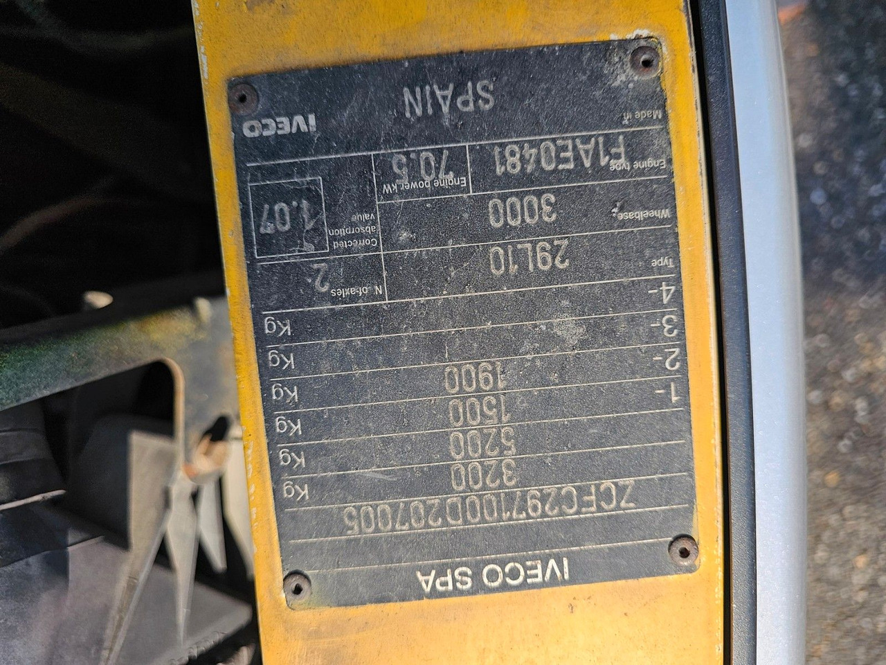 Kleine bestelwagen Iveco 29L 10V