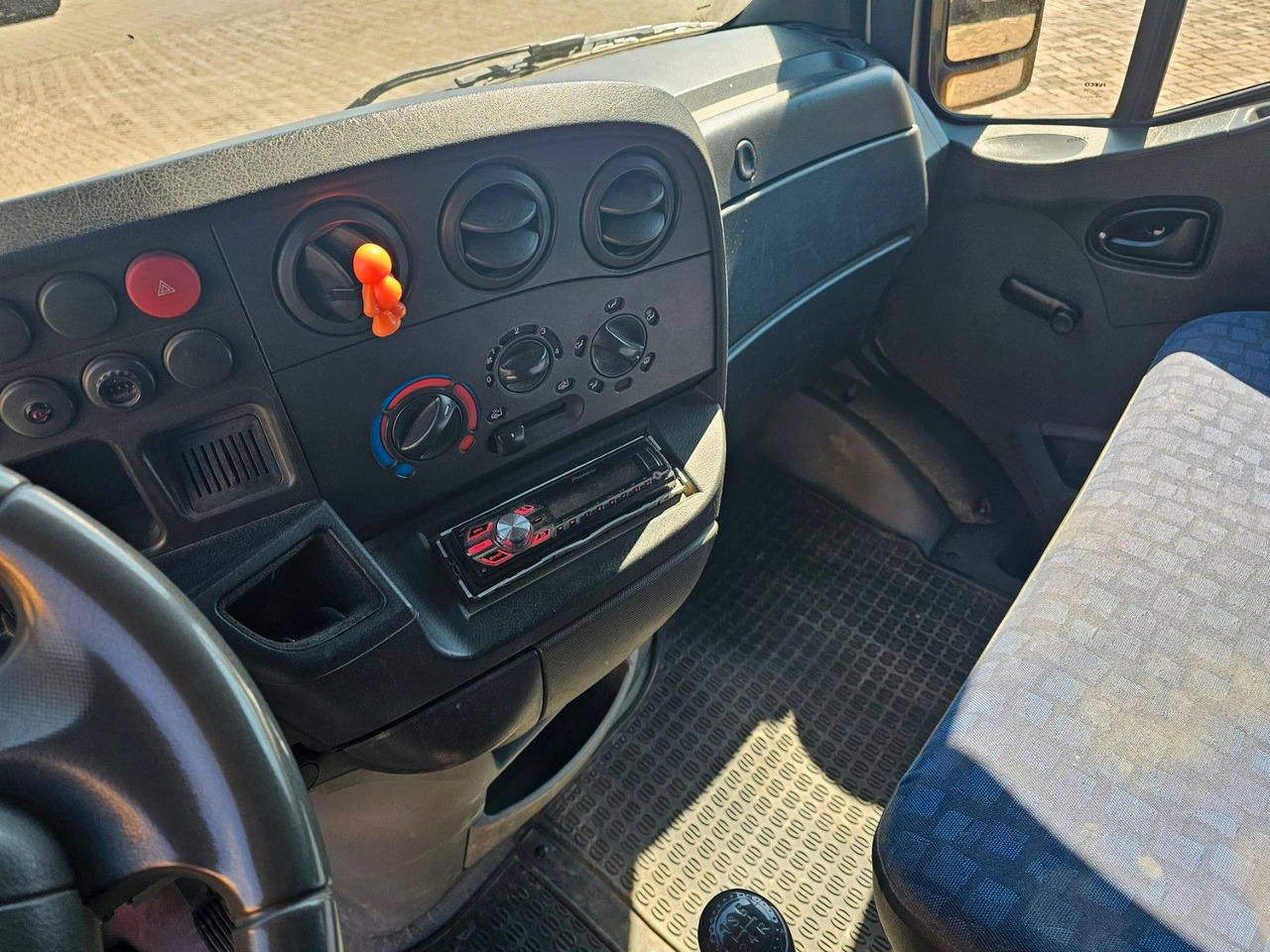 Kleine bestelwagen Iveco 29L 10V