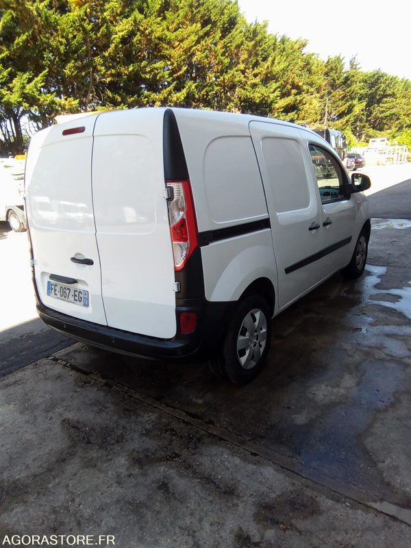 Kleine bestelwagen Renault Kangoo 1.5 dci  90 CV - 2019 - 167970 kms