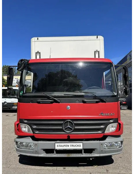 Koelwagen Mercedes-Benz 818 L Blumentransporter ISO-Koffer