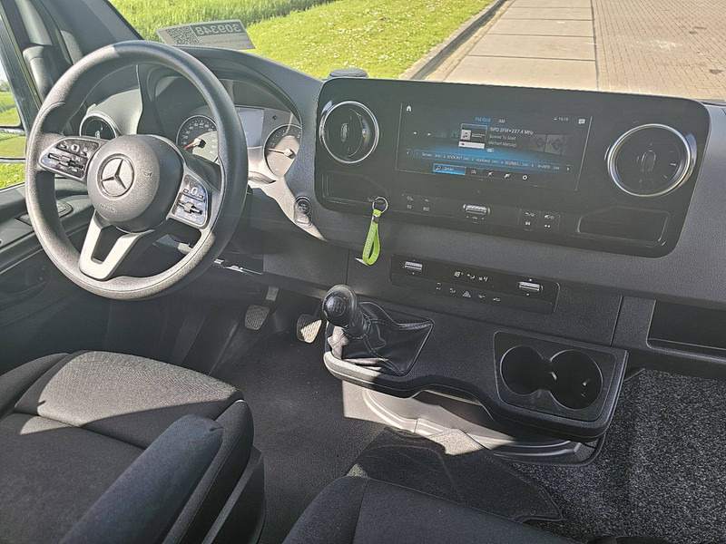 Gesloten bestelwagen Mercedes-Benz Sprinter 319 l2h2 3.0ltr v6 190pk: afbeelding 9