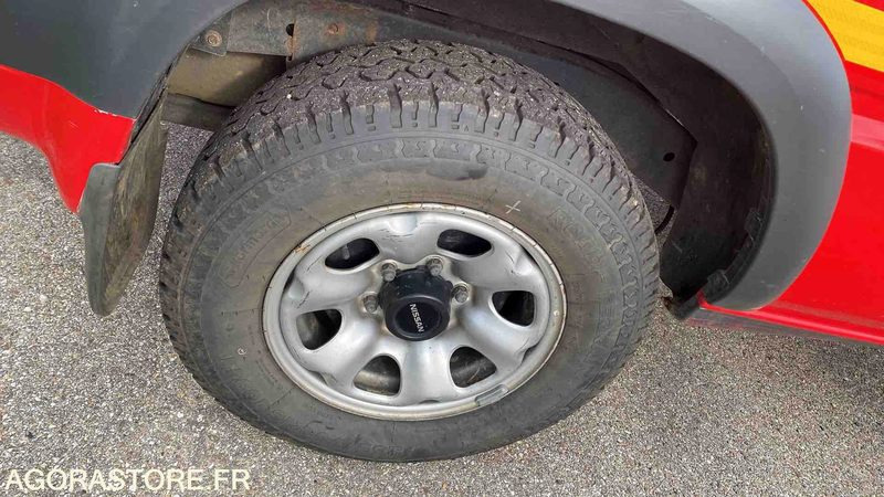 Bedrijfswagen Nissan Terrano II 2,7TD	- 26/05/2004