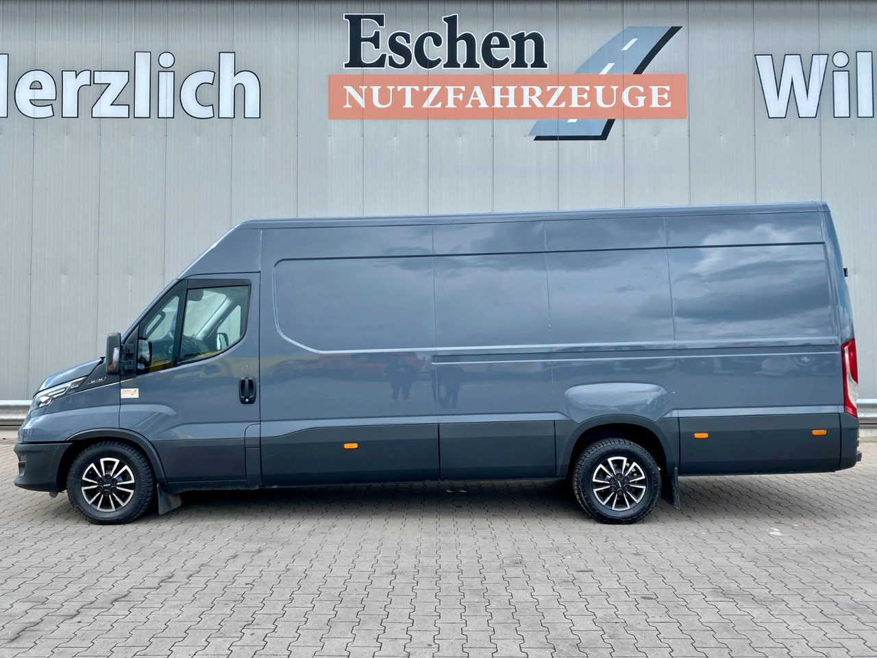 Personenvervoer Iveco 35 S 16 Daily | Schiebetür*Kamera*Navi*AC*1.Hand