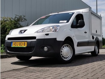 Gesloten bestelwagen Peugeot Partner 1.6 BARISTA food truck margeauto: afbeelding 1