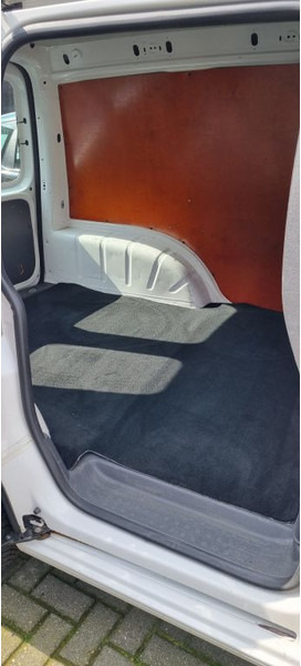 Kleine bestelwagen Volkswagen Caddy 1.6 TDI: afbeelding 6