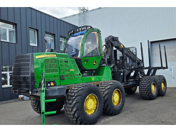 John Deere 1910G  - Forwarder