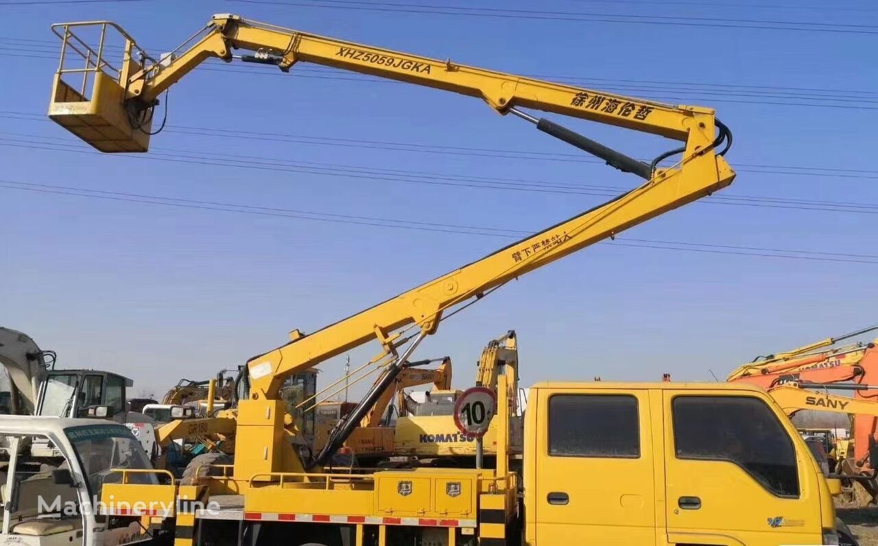 Vrachtwagen hoogwerker 4x2 drive aerial work platform elevating work truck: afbeelding 4