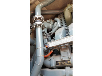 Industrie generator Agregat Prądotwórczy na Angielskim silniku PAXMAN 3400 KM VP185 . 12 cylindrów .: afbeelding 3