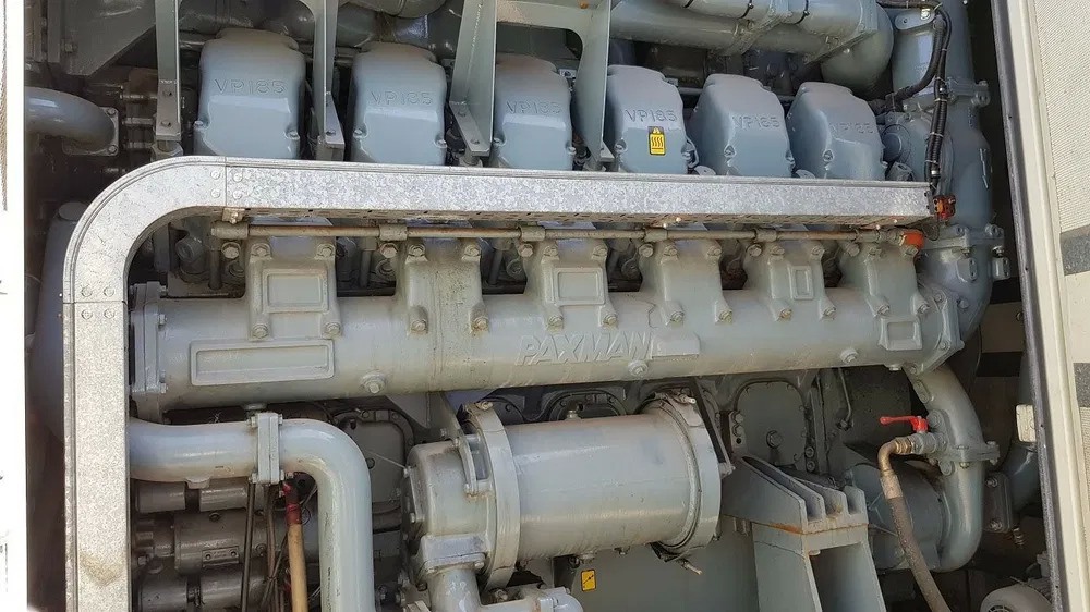 Industrie generator Agregat Prądotwórczy na Angielskim silniku PAXMAN 3400 KM VP185 . 12 cylindrów .: afbeelding 6