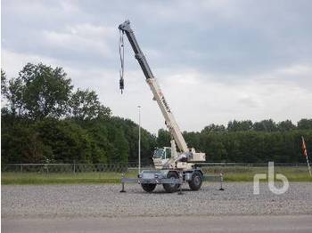 Alle terrein kraan TEREX A300 32 Ton 4x4x4