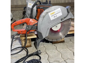 Husqvarna K770 - Asfaltmachine