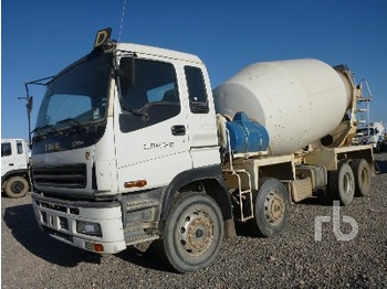 Isuzu CYH51S 8X4 - Betonmixer