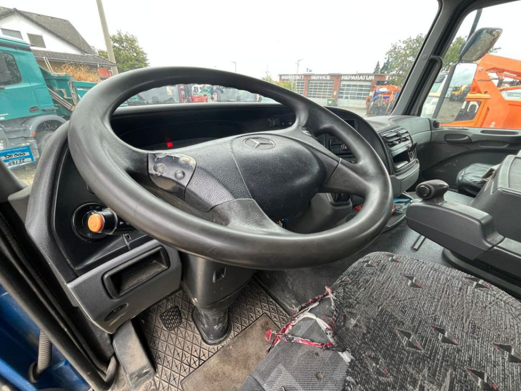 Betonpomp MERCEDES-BENZ Actros 2632 6x4 Betonpumpe Schwing 24m