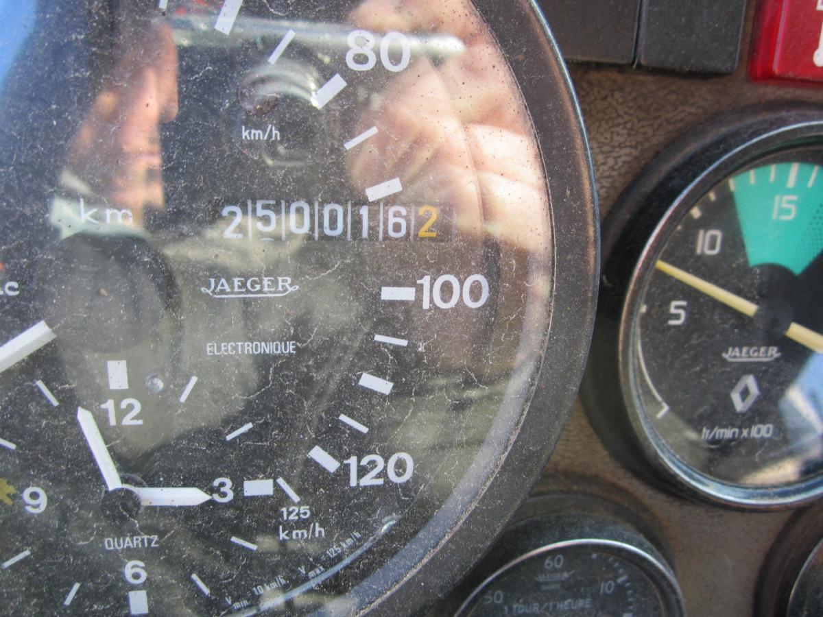 Bitumen sprayer Renault G 300