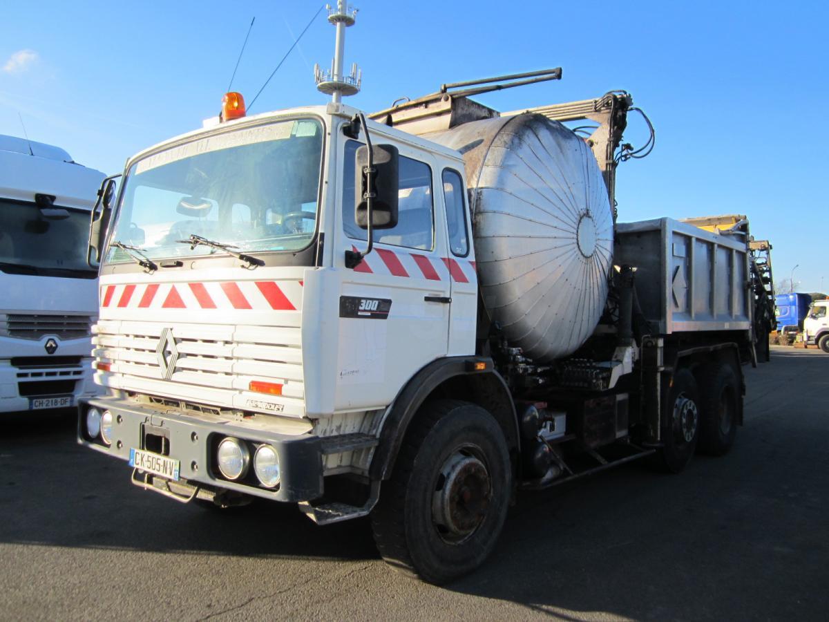 Bitumen sprayer Renault G 300