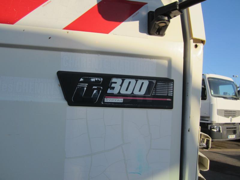 Bitumen sprayer Renault G 300