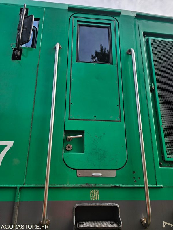 Bouwmaterieel Locomotive Alstom BB27000 (matricule BB27067)