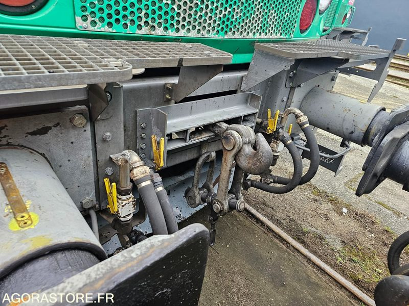 Bouwmaterieel Locomotive Alstom BB27000 (matricule BB27074)