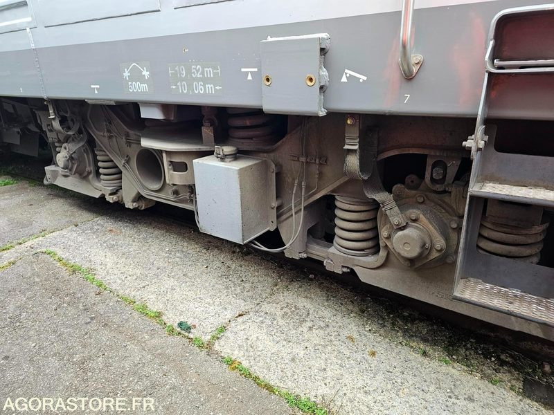 Bouwmaterieel Lot de 3 LocomotiveS Alstom BB27000 (BB27027 / BB27029 / BB27030)