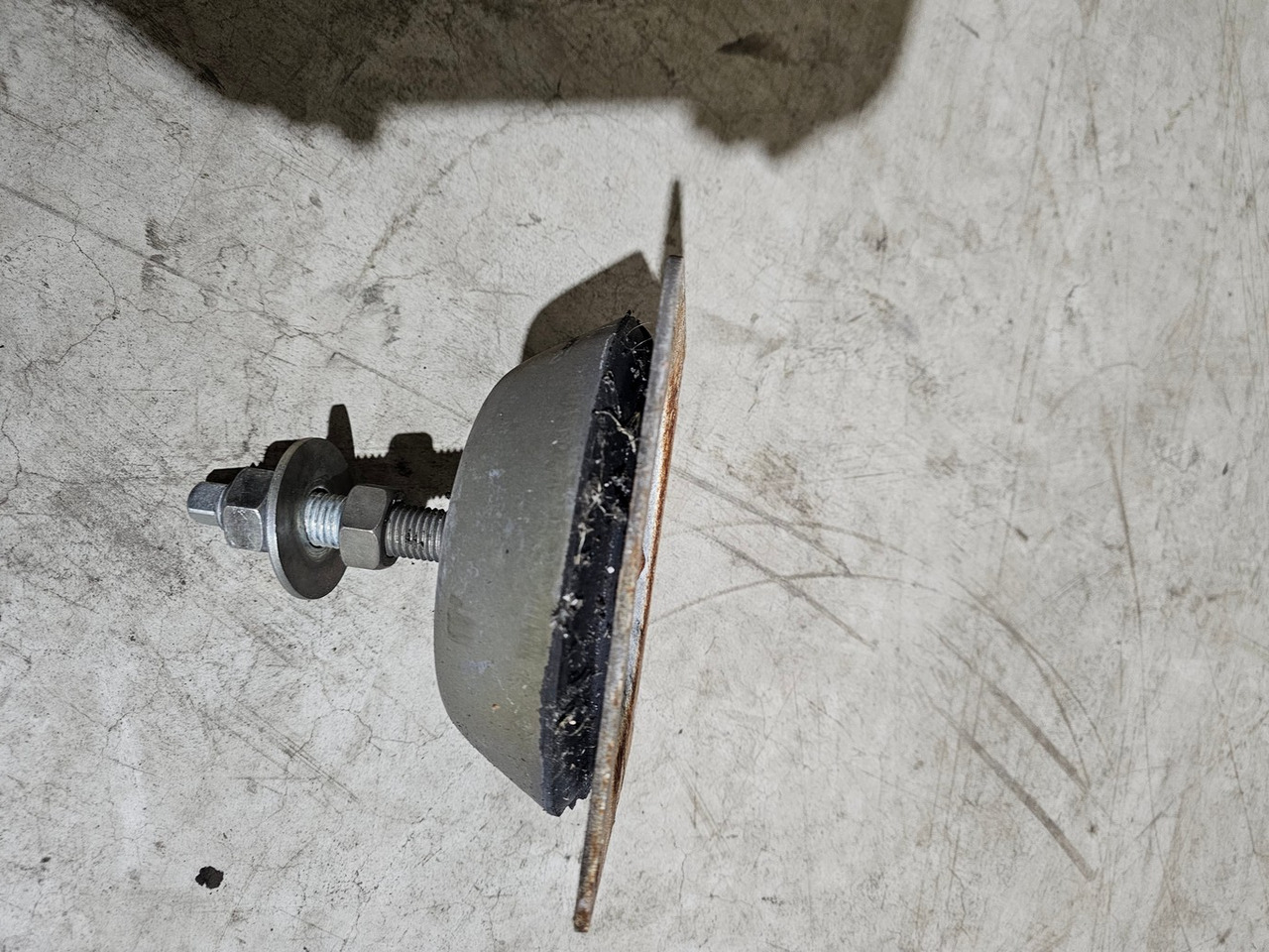 Bouwmaterieel Unknown Onbekend Vibration Dampers  Trillingdempers