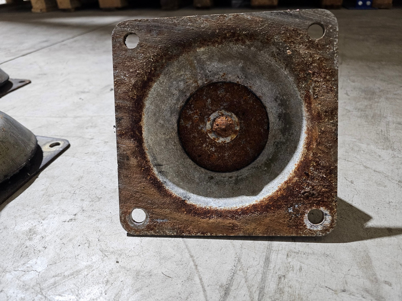 Bouwmaterieel Unknown Onbekend Vibration Dampers  Trillingdempers