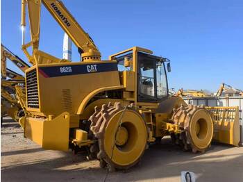 CATERPILLAR 862G - compacte rupslader