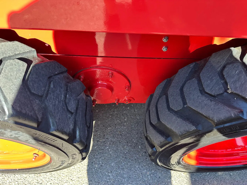 Compacte rupslader Case 1825 4x4 KOMPAKT / UNILADER mit Schaufel / Gabel