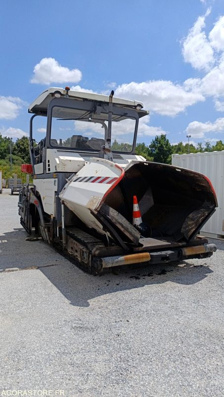Bouwmachine FINISSEUR VOGELE SUPER 1600 - 2011 / 10000 HEURES