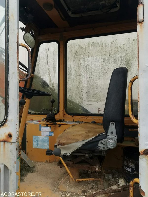 Graafmachine PELLE GRUE LIEBHERR A901C - 1981