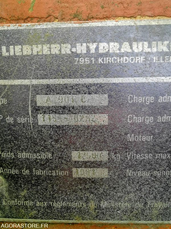 Graafmachine PELLE GRUE LIEBHERR A901C - 1981