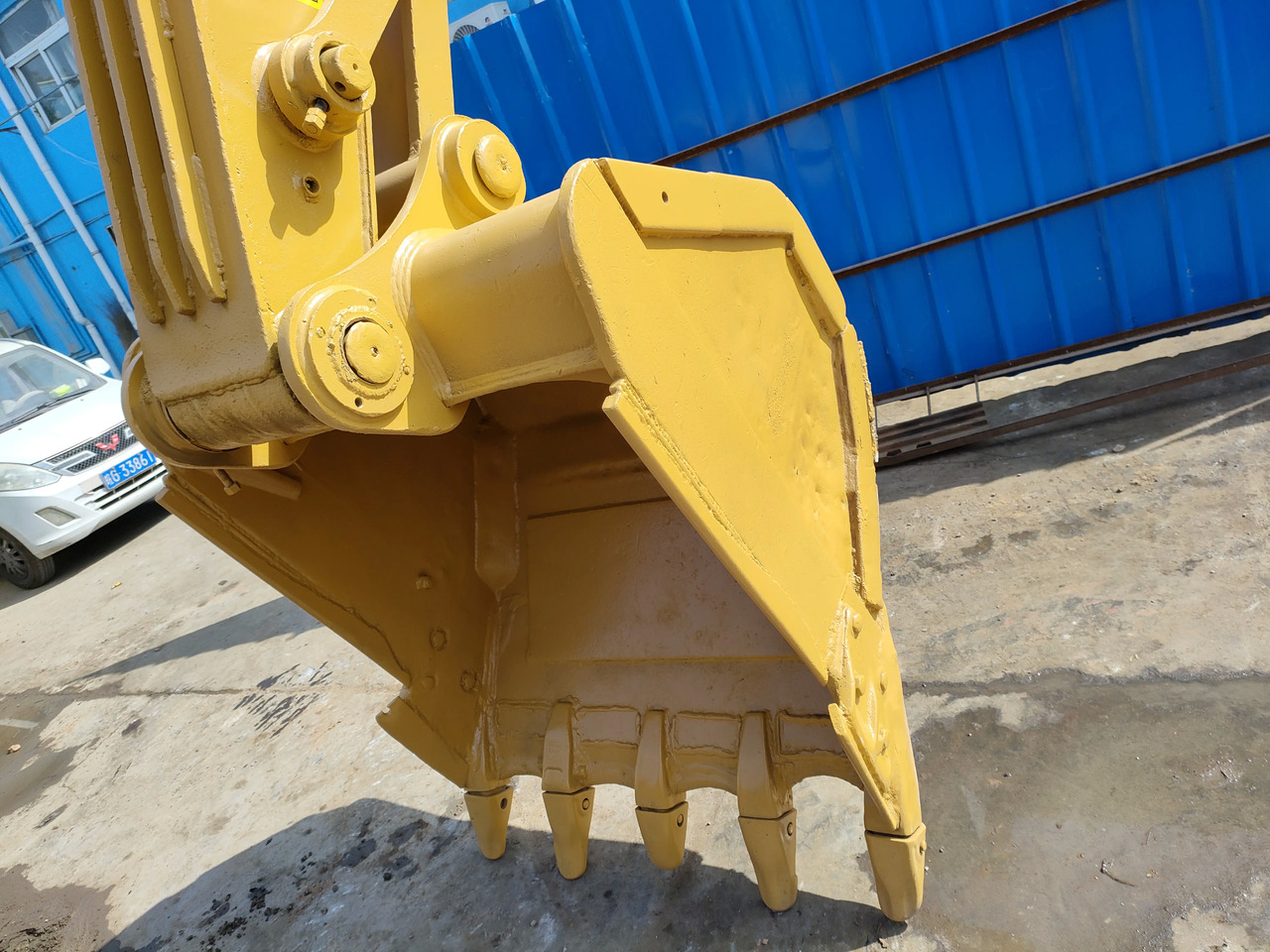 Rupsgraafmachine High Quality Second Hand Digger Caterpillar Used Excavators Cat 320d2,320d,320dl For Sale In Shanghai: afbeelding 6