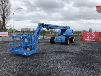 Hoogwerker JLG 660SJ