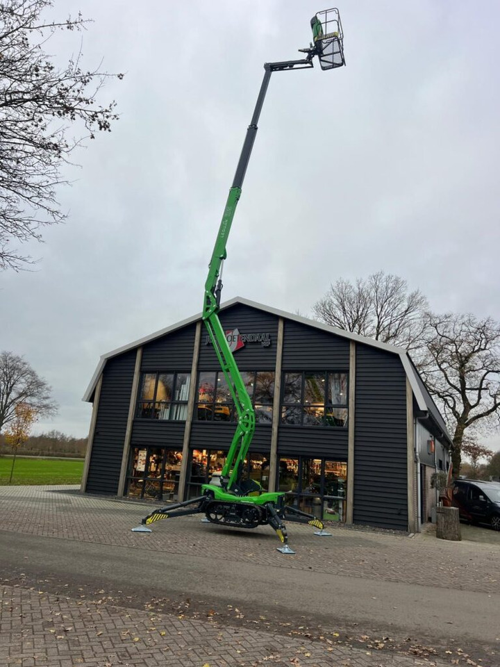 Hoogwerker LEGUAN 195 aerial working platform