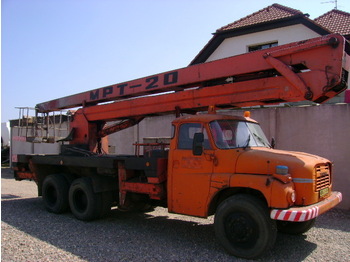 Tatra T 148 - Hoogwerker