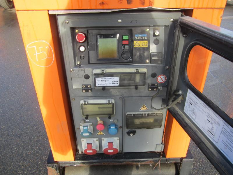 Industrie generator Sdmo R22