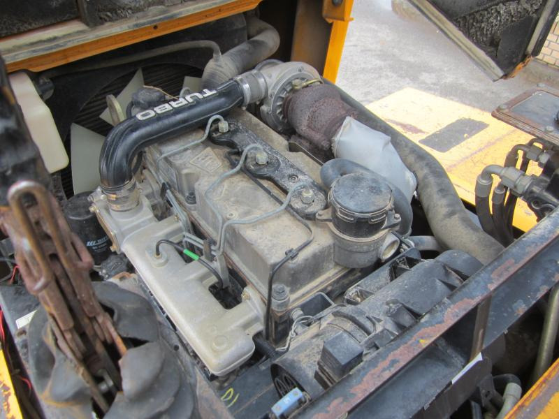 Kiepwagen met knikbesturing Thwaites MACH764