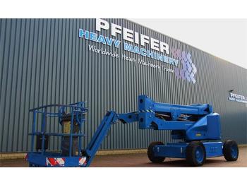 Knikarmhoogwerker JLG E450AJ